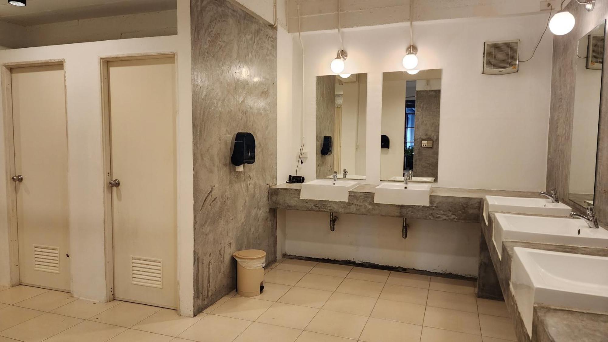 Albergue Irest Ao Nang Exterior foto